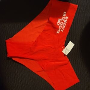 NWT aerie no show cheekie panty